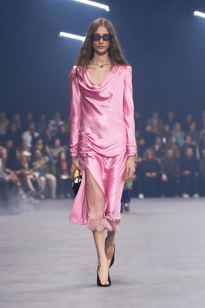 Look 67